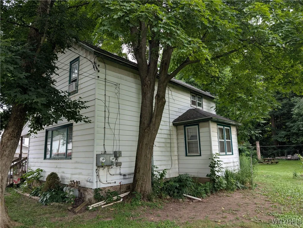 218 Sargent Road, Bennington, New York 14037, Bennington, New York 14037, 3 Bedrooms Bedrooms, ,2 BathroomsBathrooms,Residential,For Sale,218 Sargent Road, Bennington, New York 14037,B1621610