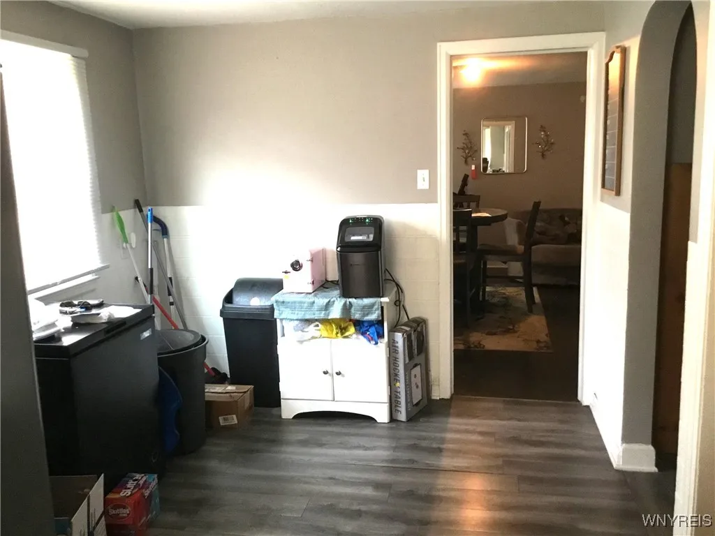 25 Fernwood Avenue, West Seneca, New York 14206, West Seneca, New York 14206, 4 Bedrooms Bedrooms, ,2 BathroomsBathrooms,Residential,For Sale,25 Fernwood Avenue, West Seneca, New York 14206,B1617629