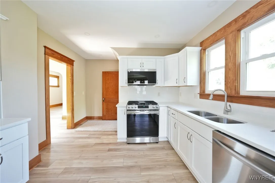 91 Verel Avenue, Lackawanna, New York 14218, Lackawanna, New York 14218, 4 Bedrooms Bedrooms, 7 Rooms Rooms,1 BathroomBathrooms,Residential,For Sale,91 Verel Avenue, Lackawanna, New York 14218,B1621901