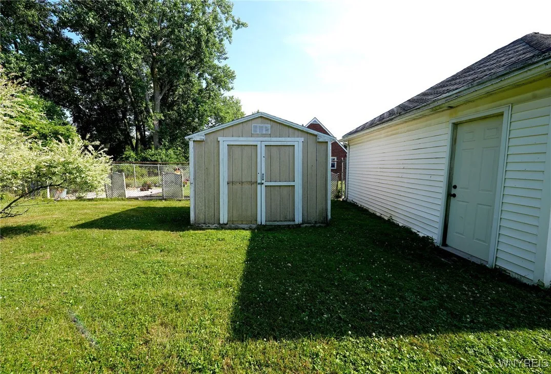 91 Verel Avenue, Lackawanna, New York 14218, Lackawanna, New York 14218, 4 Bedrooms Bedrooms, 7 Rooms Rooms,1 BathroomBathrooms,Residential,For Sale,91 Verel Avenue, Lackawanna, New York 14218,B1621901
