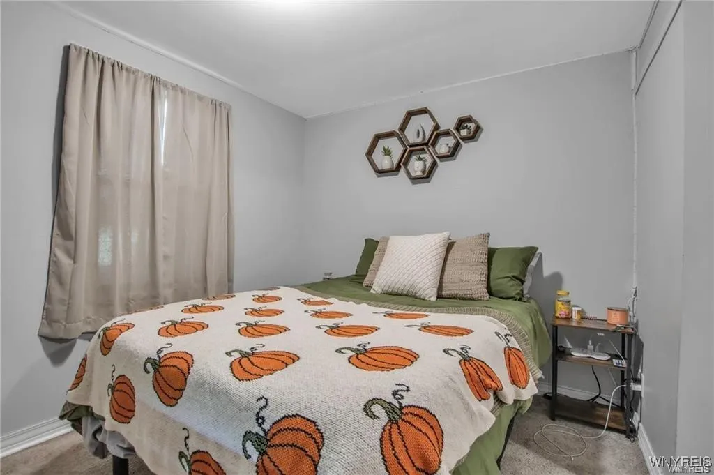 40 Remington Place, Buffalo, New York 14210, Buffalo, New York 14210, 3 Bedrooms Bedrooms, 7 Rooms Rooms,1 BathroomBathrooms,Residential,For Sale,40 Remington Place, Buffalo, New York 14210,B1621898