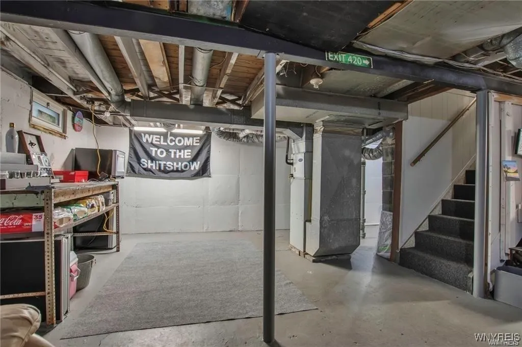 40 Remington Place, Buffalo, New York 14210, Buffalo, New York 14210, 3 Bedrooms Bedrooms, 7 Rooms Rooms,1 BathroomBathrooms,Residential,For Sale,40 Remington Place, Buffalo, New York 14210,B1621898