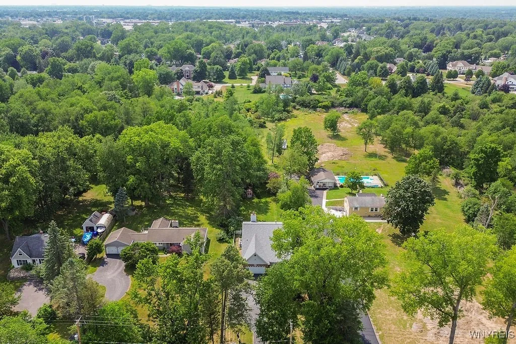 4610 Harris Hill Road, Clarence, New York 14221, Clarence, New York 14221, 4 Bedrooms Bedrooms, 14 Rooms Rooms,2 BathroomsBathrooms,Residential,For Sale,4610 Harris Hill Road, Clarence, New York 14221,B1621814