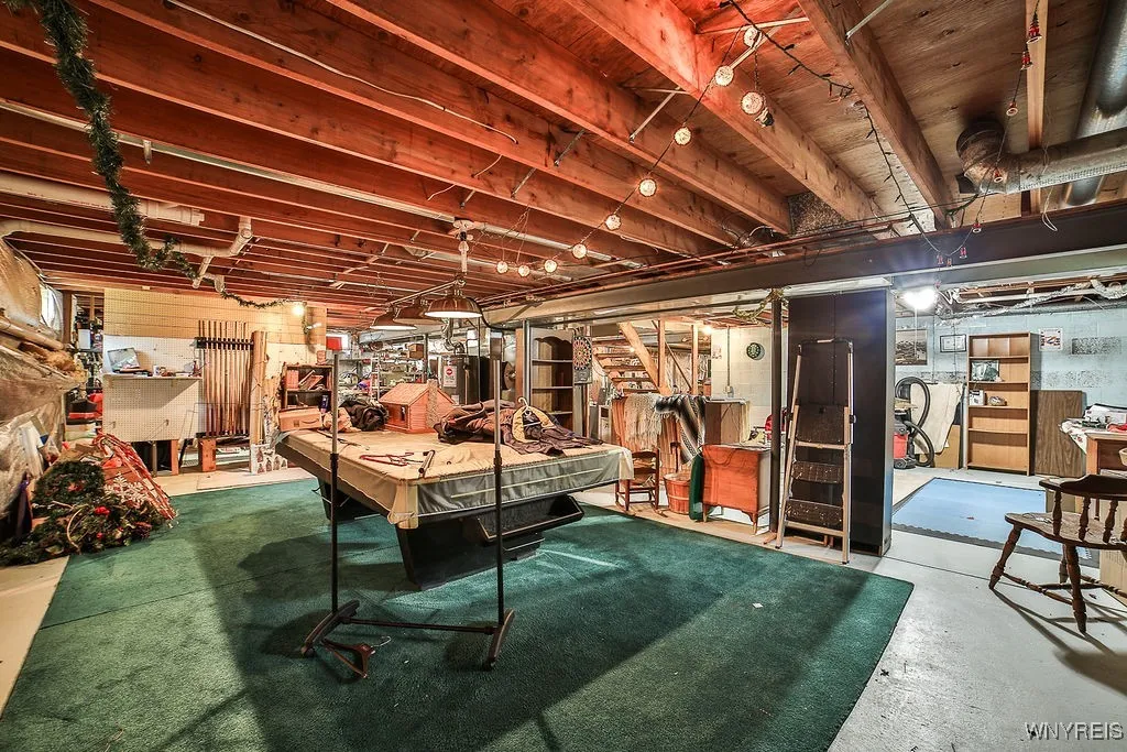 Full dry Basement