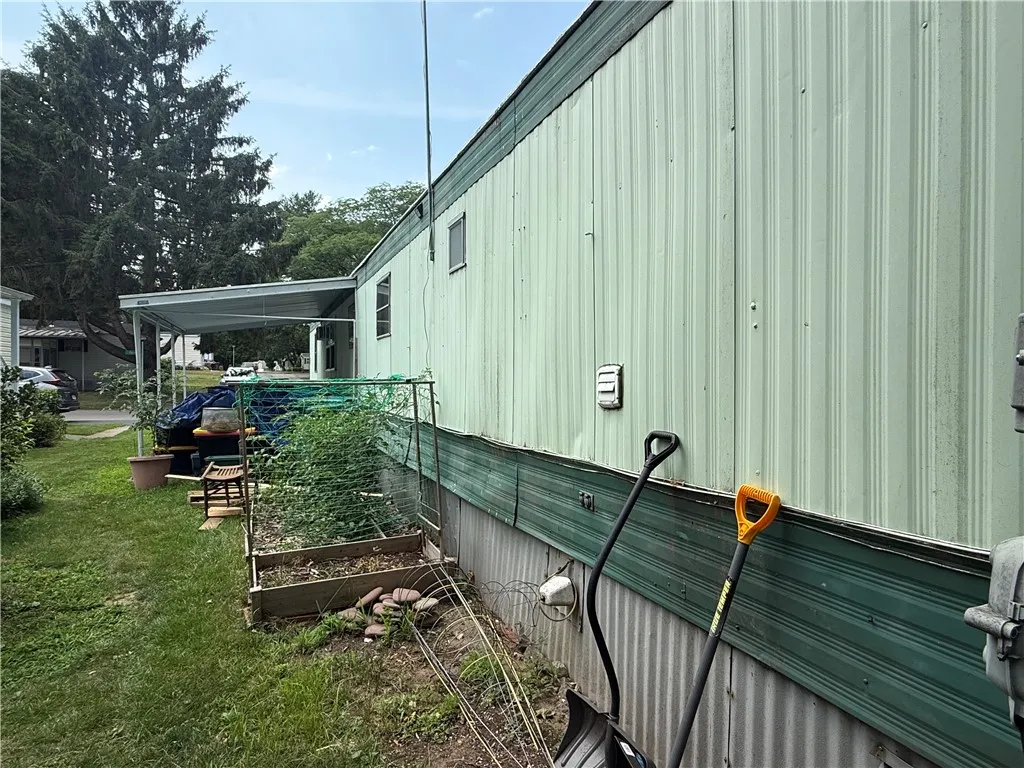 36 Patio Drive, Penfield, New York 14625, Penfield, New York 14625, 2 Bedrooms Bedrooms, 4 Rooms Rooms,1 BathroomBathrooms,Residential,For Sale,36 Patio Drive, Penfield, New York 14625,R1621900