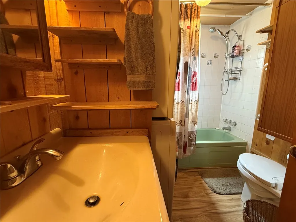 36 Patio Drive, Penfield, New York 14625, Penfield, New York 14625, 2 Bedrooms Bedrooms, 4 Rooms Rooms,1 BathroomBathrooms,Residential,For Sale,36 Patio Drive, Penfield, New York 14625,R1621900