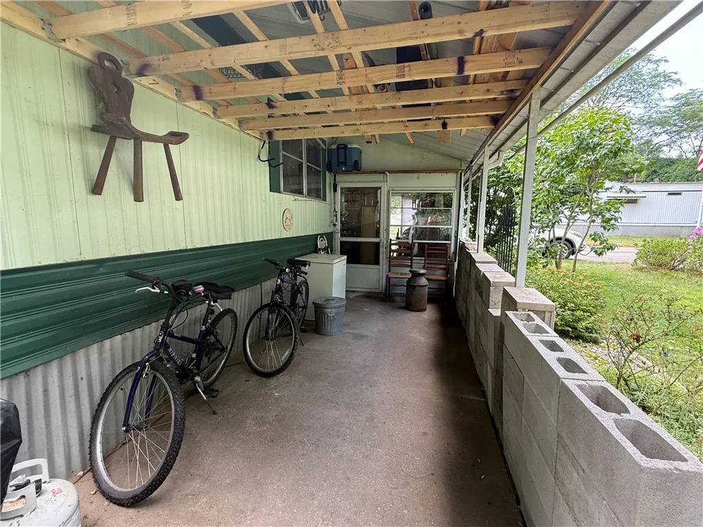 36 Patio Drive, Penfield, New York 14625, Penfield, New York 14625, 2 Bedrooms Bedrooms, 4 Rooms Rooms,1 BathroomBathrooms,Residential,For Sale,36 Patio Drive, Penfield, New York 14625,R1621900