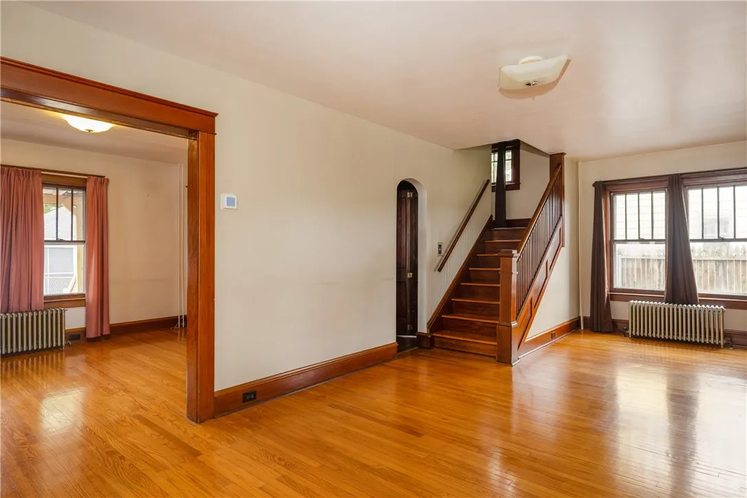 1995 Grand Central Avenue, Horseheads, New York 14, Horseheads, New York 14845, 3 Bedrooms Bedrooms, 9 Rooms Rooms,1 BathroomBathrooms,Residential,For Sale,1995 Grand Central Avenue, Horseheads, New York 14,R1621897
