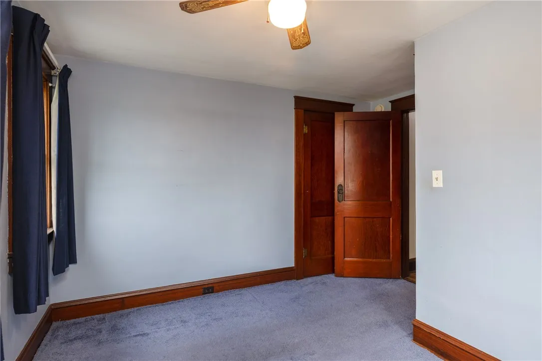 1995 Grand Central Avenue, Horseheads, New York 14, Horseheads, New York 14845, 3 Bedrooms Bedrooms, 9 Rooms Rooms,1 BathroomBathrooms,Residential,For Sale,1995 Grand Central Avenue, Horseheads, New York 14,R1621897