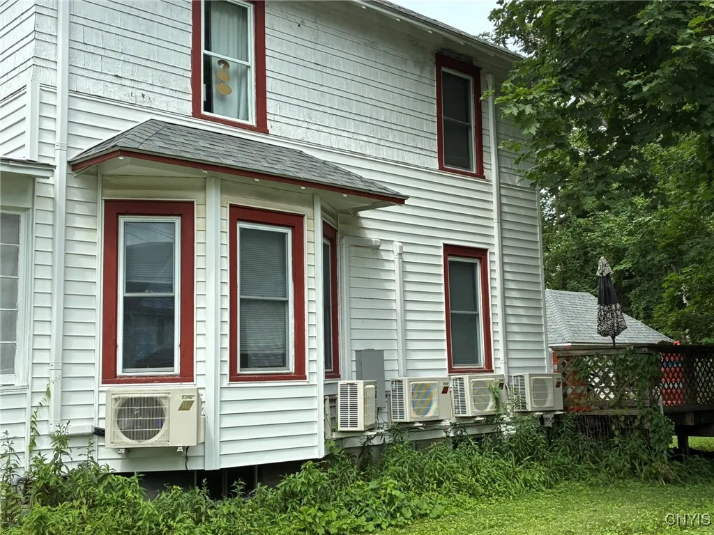 8 Pearl Street, Cortland, New York 13045, Cortland, New York 13045, 4 Bedrooms Bedrooms, 8 Rooms Rooms,2 BathroomsBathrooms,Residential,For Sale,8 Pearl Street, Cortland, New York 13045,S1621210