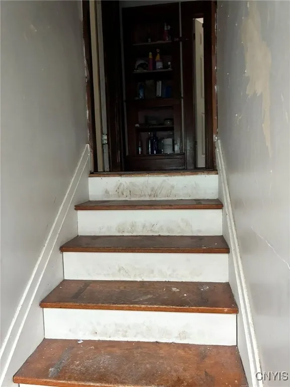 8 Pearl Street, Cortland, New York 13045, Cortland, New York 13045, 4 Bedrooms Bedrooms, 8 Rooms Rooms,2 BathroomsBathrooms,Residential,For Sale,8 Pearl Street, Cortland, New York 13045,S1621210