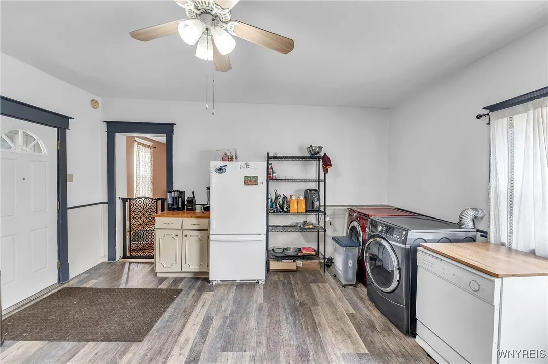 651 Prospect Avenue, Buffalo, New York 14213, Buffalo, New York 14213, 5 Bedrooms Bedrooms, ,2 BathroomsBathrooms,Residential,For Sale,651 Prospect Avenue, Buffalo, New York 14213,B1621681