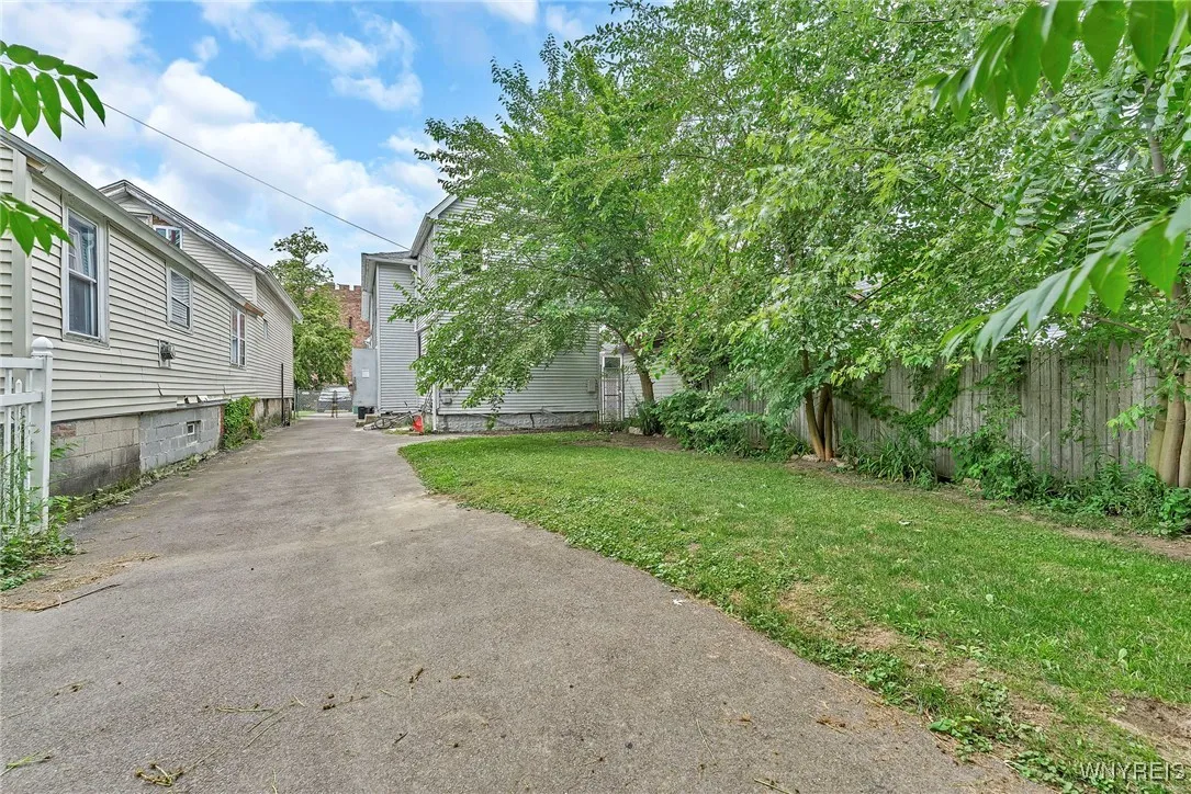 651 Prospect Avenue, Buffalo, New York 14213, Buffalo, New York 14213, 5 Bedrooms Bedrooms, ,2 BathroomsBathrooms,Residential,For Sale,651 Prospect Avenue, Buffalo, New York 14213,B1621681