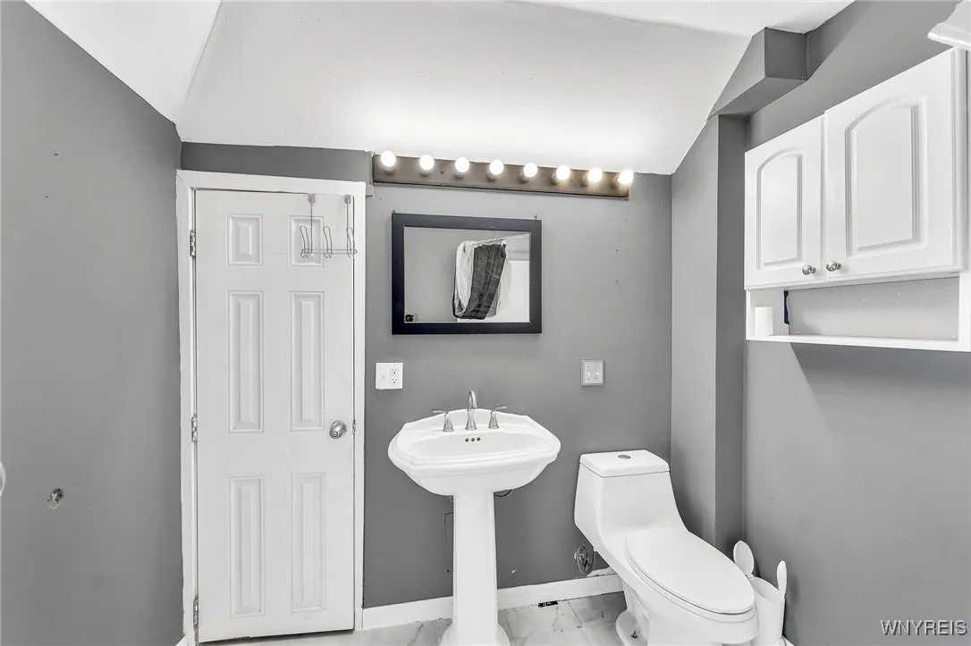 651 Prospect Avenue, Buffalo, New York 14213, Buffalo, New York 14213, 5 Bedrooms Bedrooms, ,2 BathroomsBathrooms,Residential,For Sale,651 Prospect Avenue, Buffalo, New York 14213,B1621681