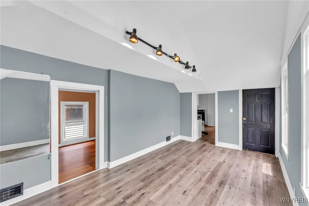 651 Prospect Avenue, Buffalo, New York 14213, Buffalo, New York 14213, 5 Bedrooms Bedrooms, ,2 BathroomsBathrooms,Residential,For Sale,651 Prospect Avenue, Buffalo, New York 14213,B1621681