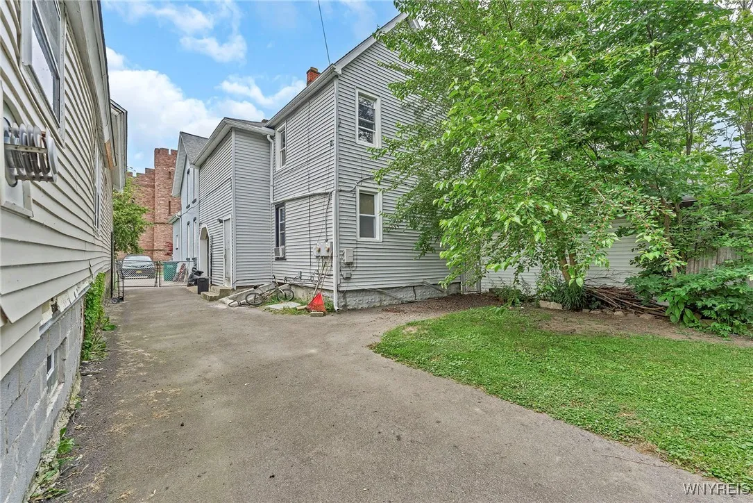 651 Prospect Avenue, Buffalo, New York 14213, Buffalo, New York 14213, 5 Bedrooms Bedrooms, ,2 BathroomsBathrooms,Residential,For Sale,651 Prospect Avenue, Buffalo, New York 14213,B1621681