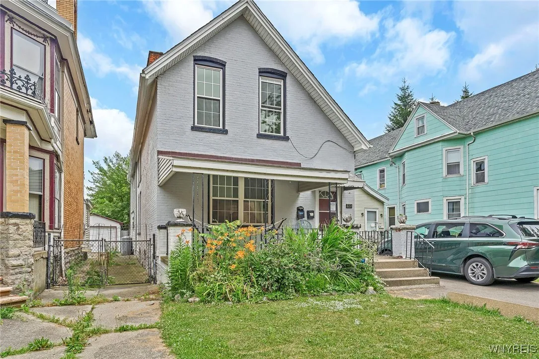 651 Prospect Avenue, Buffalo, New York 14213, Buffalo, New York 14213, 5 Bedrooms Bedrooms, ,2 BathroomsBathrooms,Residential,For Sale,651 Prospect Avenue, Buffalo, New York 14213,B1621681