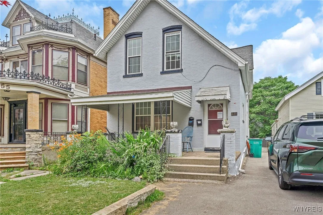 651 Prospect Avenue, Buffalo, New York 14213, Buffalo, New York 14213, 5 Bedrooms Bedrooms, ,2 BathroomsBathrooms,Residential,For Sale,651 Prospect Avenue, Buffalo, New York 14213,B1621681