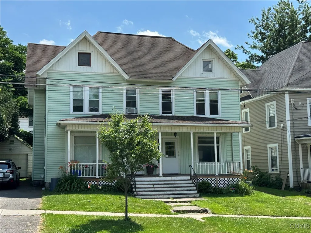 4 Cottage Street, Auburn, New York 13021, Auburn, New York 13021, 1 Bedroom Bedrooms, 5 Rooms Rooms,1 BathroomBathrooms,Residential Lease,Closed,4 Cottage Street, Auburn, New York 13021,S1621040