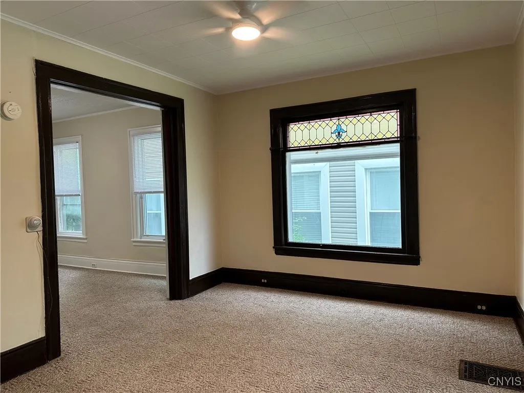4 Cottage Street, Auburn, New York 13021, Auburn, New York 13021, 1 Bedroom Bedrooms, 5 Rooms Rooms,1 BathroomBathrooms,Residential Lease,Closed,4 Cottage Street, Auburn, New York 13021,S1621040