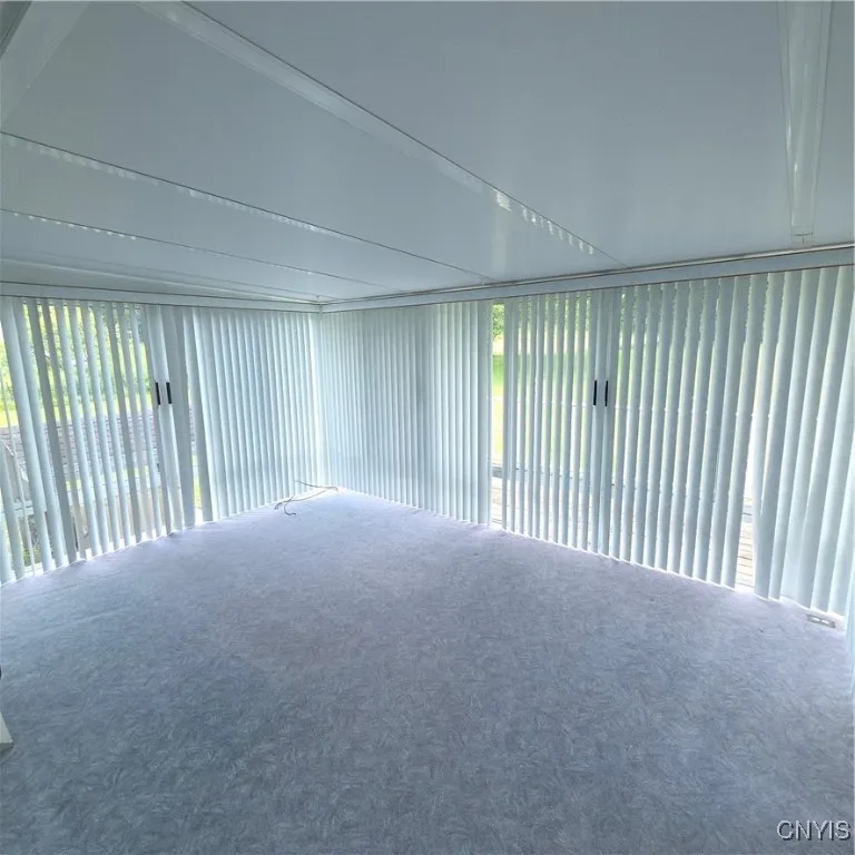 3 Season Room. Sliders to deck.