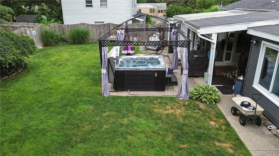 511 Drexler Street, Salina, New York 13088, Salina, New York 13088, 2 Bedrooms Bedrooms, 6 Rooms Rooms,2 BathroomsBathrooms,Residential,For Sale,511 Drexler Street, Salina, New York 13088,S1621911