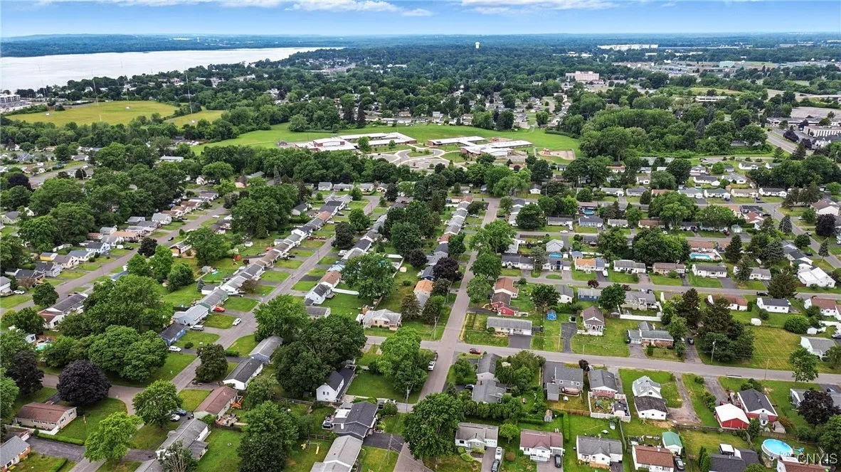 511 Drexler Street, Salina, New York 13088, Salina, New York 13088, 2 Bedrooms Bedrooms, 6 Rooms Rooms,2 BathroomsBathrooms,Residential,For Sale,511 Drexler Street, Salina, New York 13088,S1621911