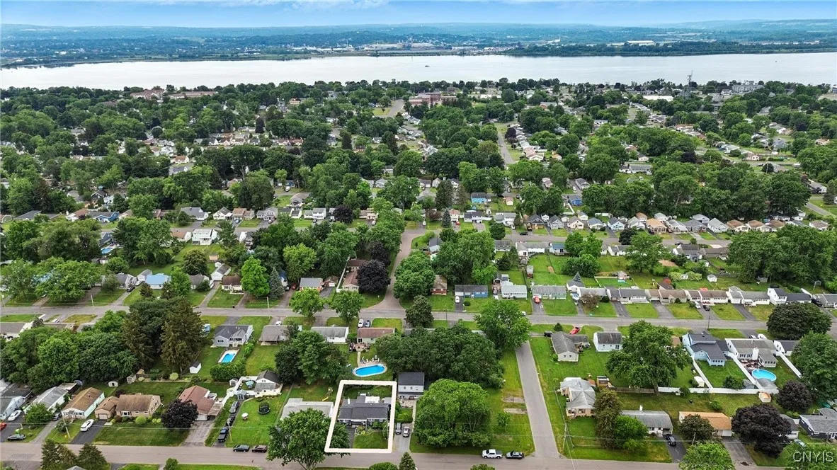 511 Drexler Street, Salina, New York 13088, Salina, New York 13088, 2 Bedrooms Bedrooms, 6 Rooms Rooms,2 BathroomsBathrooms,Residential,For Sale,511 Drexler Street, Salina, New York 13088,S1621911