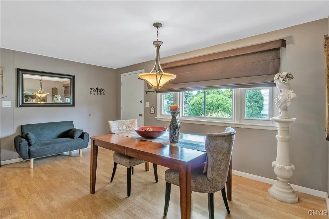 511 Drexler Street, Salina, New York 13088, Salina, New York 13088, 2 Bedrooms Bedrooms, 6 Rooms Rooms,2 BathroomsBathrooms,Residential,For Sale,511 Drexler Street, Salina, New York 13088,S1621911