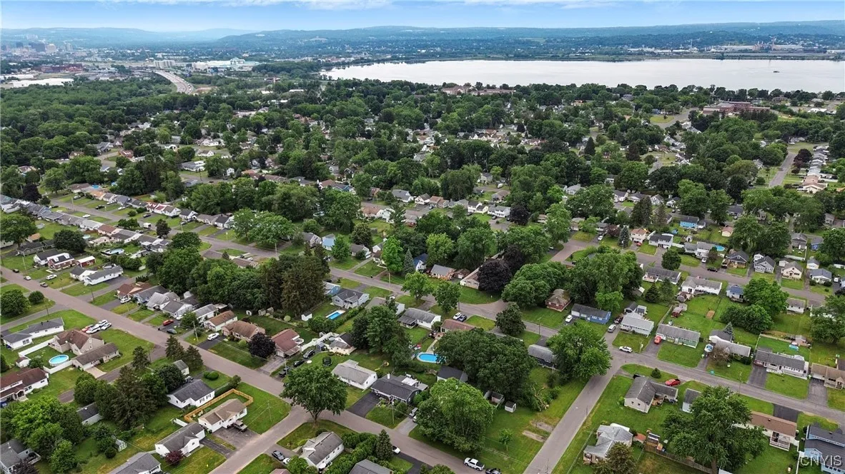 511 Drexler Street, Salina, New York 13088, Salina, New York 13088, 2 Bedrooms Bedrooms, 6 Rooms Rooms,2 BathroomsBathrooms,Residential,For Sale,511 Drexler Street, Salina, New York 13088,S1621911