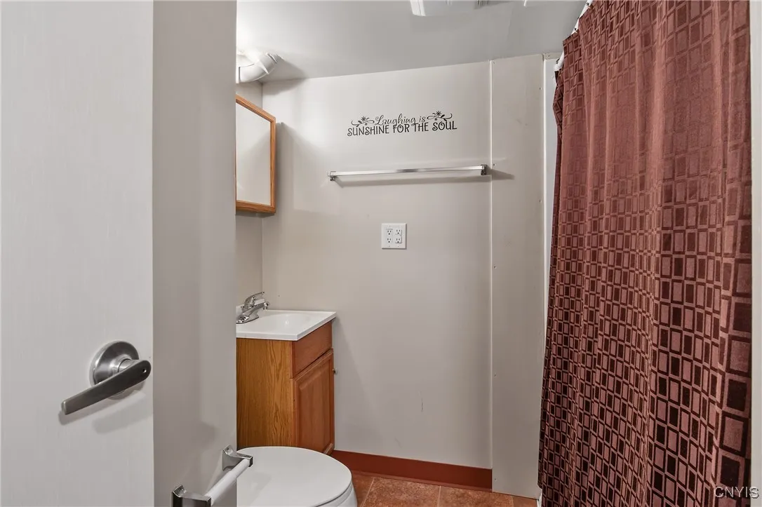 511 Drexler Street, Salina, New York 13088, Salina, New York 13088, 2 Bedrooms Bedrooms, 6 Rooms Rooms,2 BathroomsBathrooms,Residential,For Sale,511 Drexler Street, Salina, New York 13088,S1621911