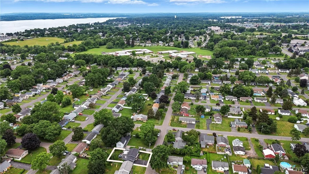 511 Drexler Street, Salina, New York 13088, Salina, New York 13088, 2 Bedrooms Bedrooms, 6 Rooms Rooms,2 BathroomsBathrooms,Residential,For Sale,511 Drexler Street, Salina, New York 13088,S1621911