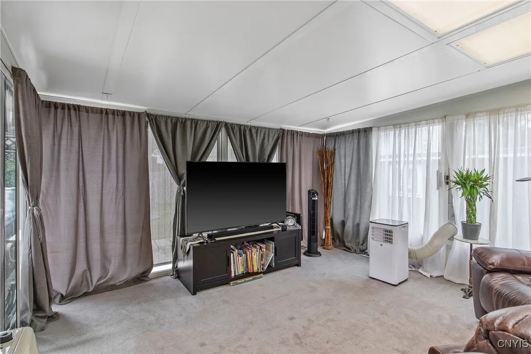 511 Drexler Street, Salina, New York 13088, Salina, New York 13088, 2 Bedrooms Bedrooms, 6 Rooms Rooms,2 BathroomsBathrooms,Residential,For Sale,511 Drexler Street, Salina, New York 13088,S1621911