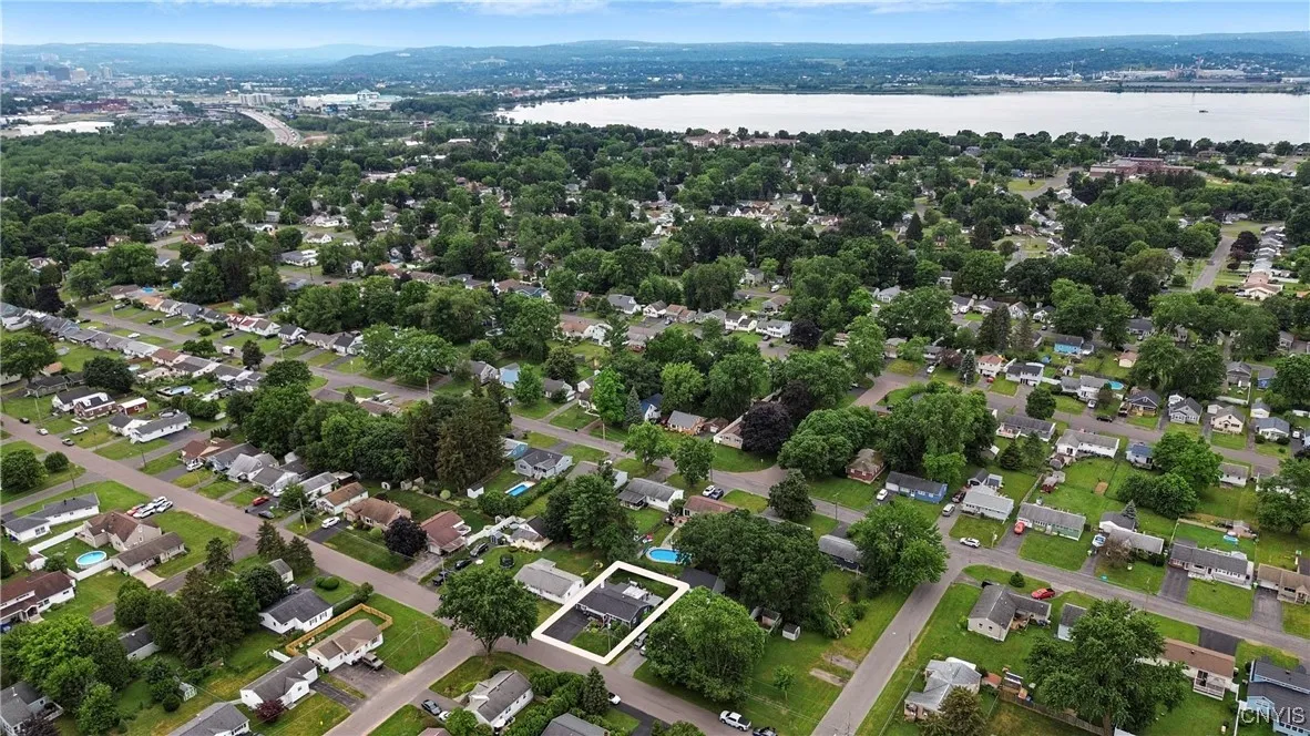 511 Drexler Street, Salina, New York 13088, Salina, New York 13088, 2 Bedrooms Bedrooms, 6 Rooms Rooms,2 BathroomsBathrooms,Residential,For Sale,511 Drexler Street, Salina, New York 13088,S1621911
