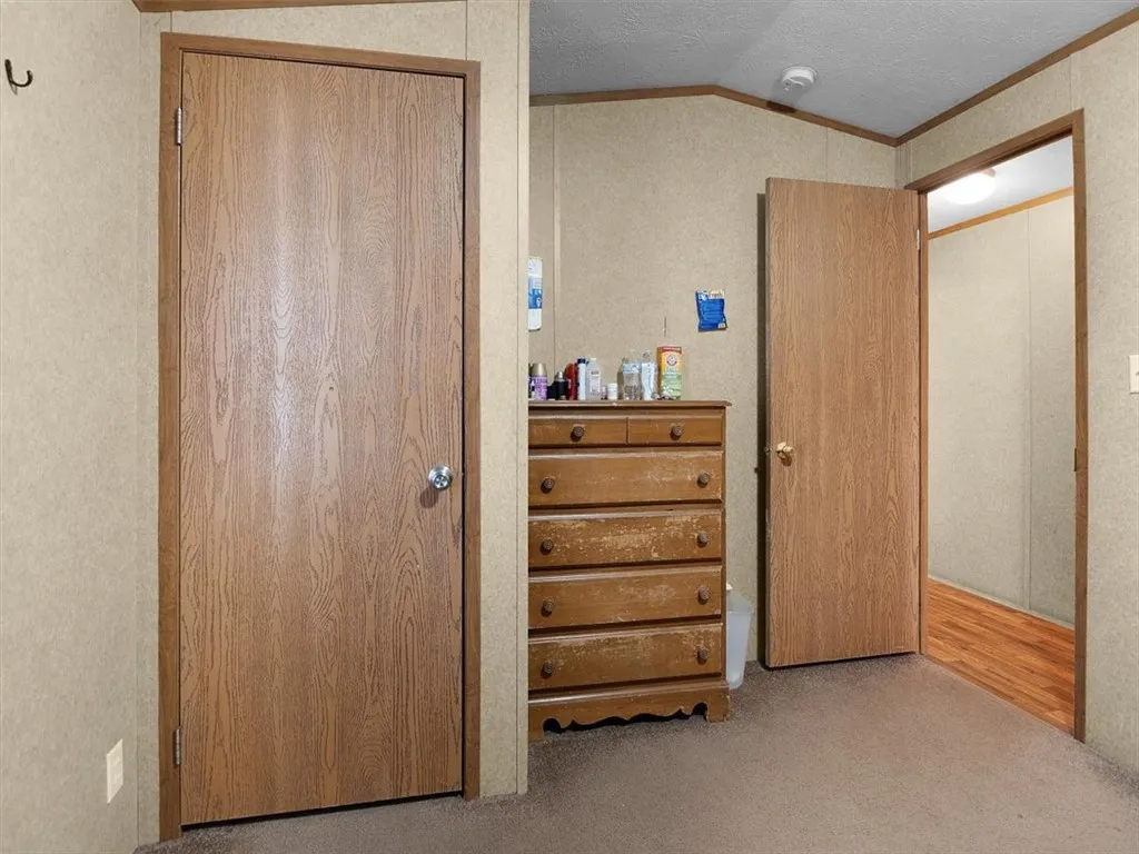 7277 Maple Ave, Sodus, New York 14551, Sodus, New York 14551, 7 Bedrooms Bedrooms, 15 Rooms Rooms,3 BathroomsBathrooms,Residential,For Sale,7277 Maple Ave, Sodus, New York 14551,R1621941