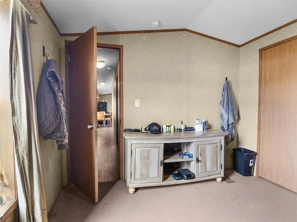 7277 Maple Ave, Sodus, New York 14551, Sodus, New York 14551, 7 Bedrooms Bedrooms, 15 Rooms Rooms,3 BathroomsBathrooms,Residential,For Sale,7277 Maple Ave, Sodus, New York 14551,R1621941