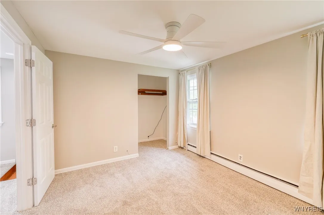 1946 Bedell Road, Grand Island, New York 14072, Grand Island, New York 14072, 3 Bedrooms Bedrooms, 7 Rooms Rooms,1 BathroomBathrooms,Residential,For Sale,1946 Bedell Road, Grand Island, New York 14072,B1621352