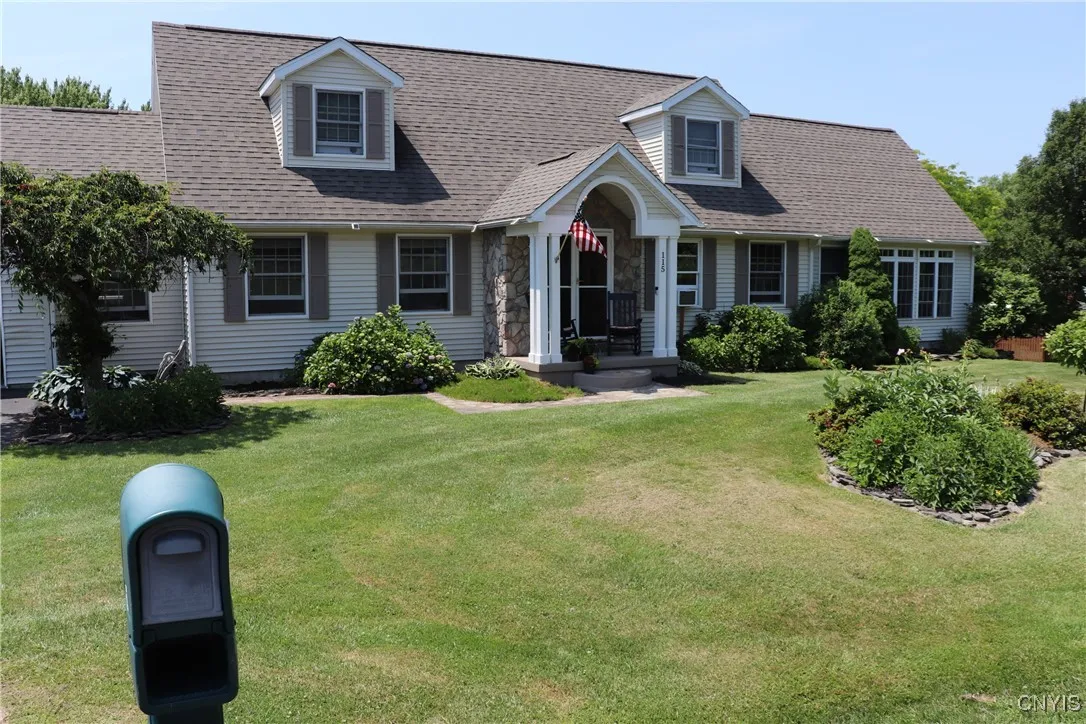 115 Meaney Circle, Scriba, New York 13126, Scriba, New York 13126, 4 Bedrooms Bedrooms, 14 Rooms Rooms,3 BathroomsBathrooms,Residential,For Sale,115 Meaney Circle, Scriba, New York 13126,S1621631
