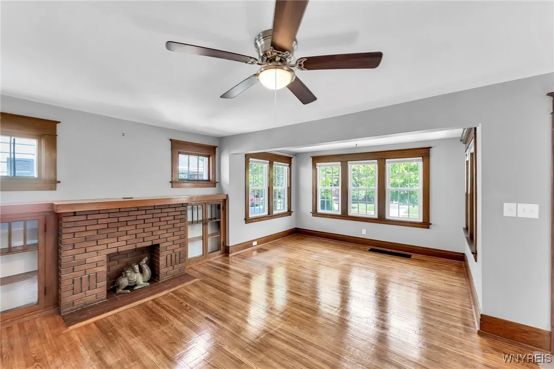 65 Nassau Avenue, Tonawanda, New York 14217, Tonawanda, New York 14217, 4 Bedrooms Bedrooms, 9 Rooms Rooms,1 BathroomBathrooms,Residential,For Sale,65 Nassau Avenue, Tonawanda, New York 14217,B1621653