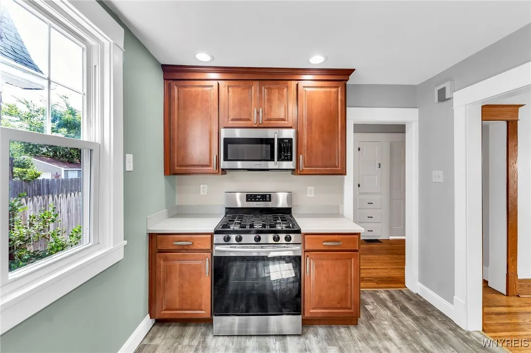 65 Nassau Avenue, Tonawanda, New York 14217, Tonawanda, New York 14217, 4 Bedrooms Bedrooms, 9 Rooms Rooms,1 BathroomBathrooms,Residential,For Sale,65 Nassau Avenue, Tonawanda, New York 14217,B1621653