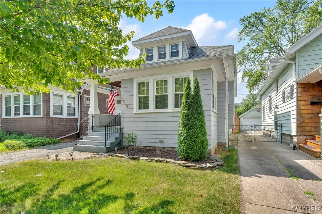 Thank you for looking. Schedule your private showing today.