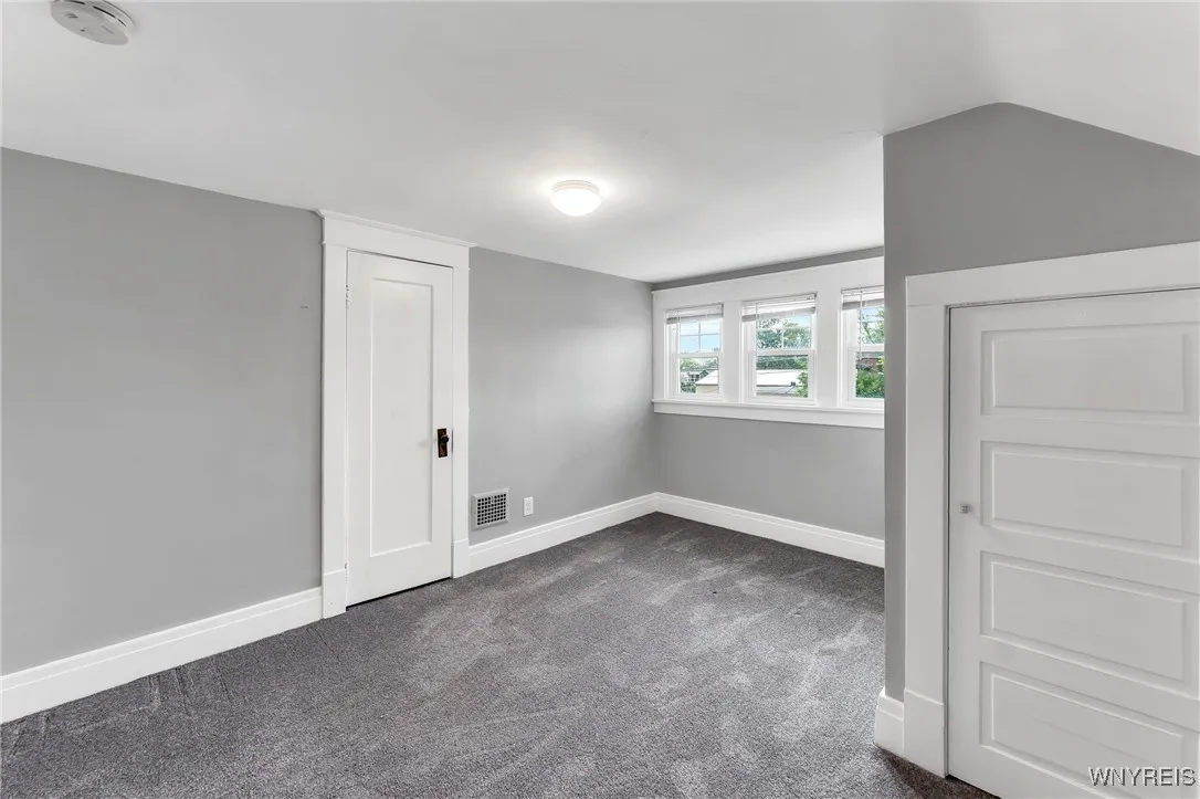 65 Nassau Avenue, Tonawanda, New York 14217, Tonawanda, New York 14217, 4 Bedrooms Bedrooms, 9 Rooms Rooms,1 BathroomBathrooms,Residential,For Sale,65 Nassau Avenue, Tonawanda, New York 14217,B1621653