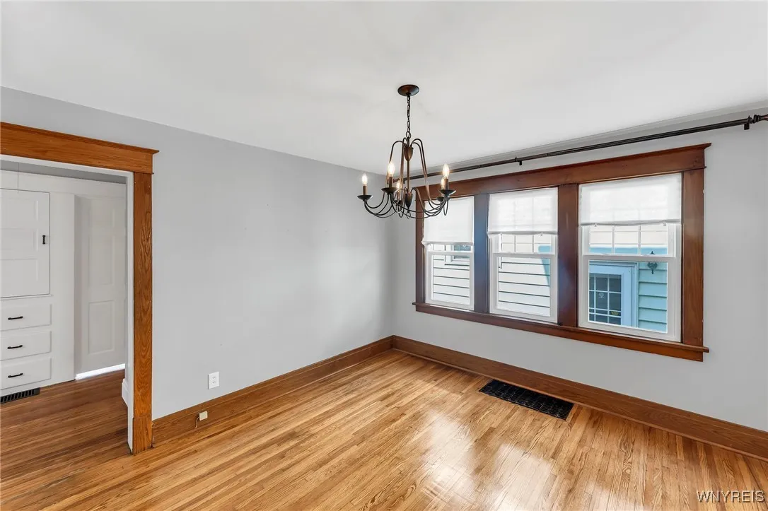 65 Nassau Avenue, Tonawanda, New York 14217, Tonawanda, New York 14217, 4 Bedrooms Bedrooms, 9 Rooms Rooms,1 BathroomBathrooms,Residential,For Sale,65 Nassau Avenue, Tonawanda, New York 14217,B1621653