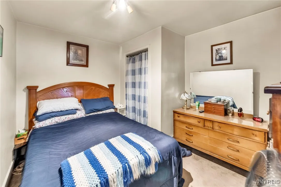 11 7th Avenue, North Tonawanda, New York 14120, North Tonawanda, New York 14120, 4 Bedrooms Bedrooms, ,2 BathroomsBathrooms,Residential,For Sale,11 7th Avenue, North Tonawanda, New York 14120,B1621795