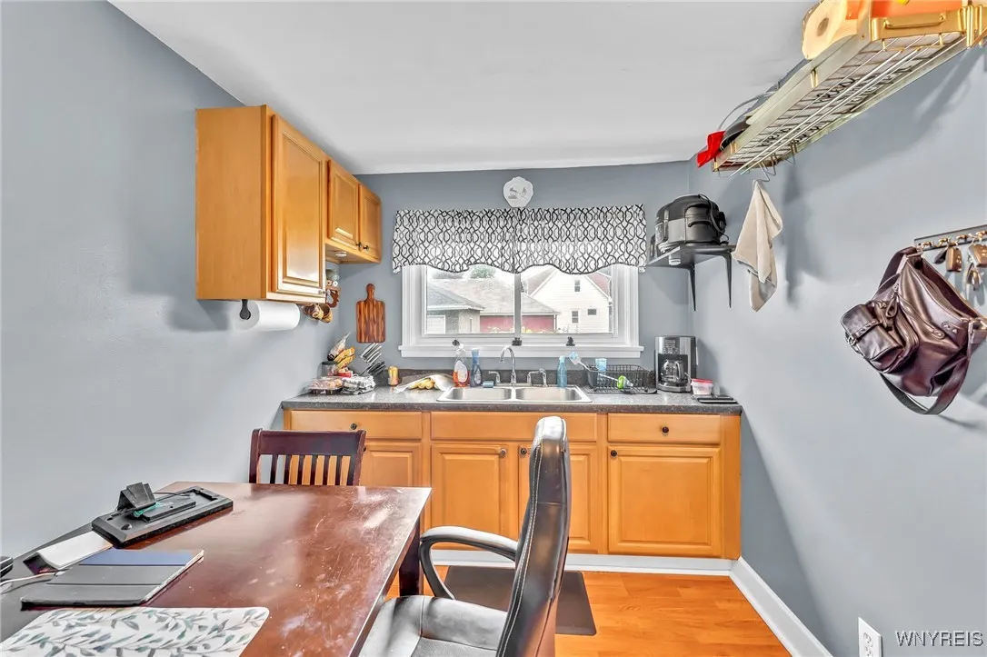 11 7th Avenue, North Tonawanda, New York 14120, North Tonawanda, New York 14120, 4 Bedrooms Bedrooms, ,2 BathroomsBathrooms,Residential,For Sale,11 7th Avenue, North Tonawanda, New York 14120,B1621795