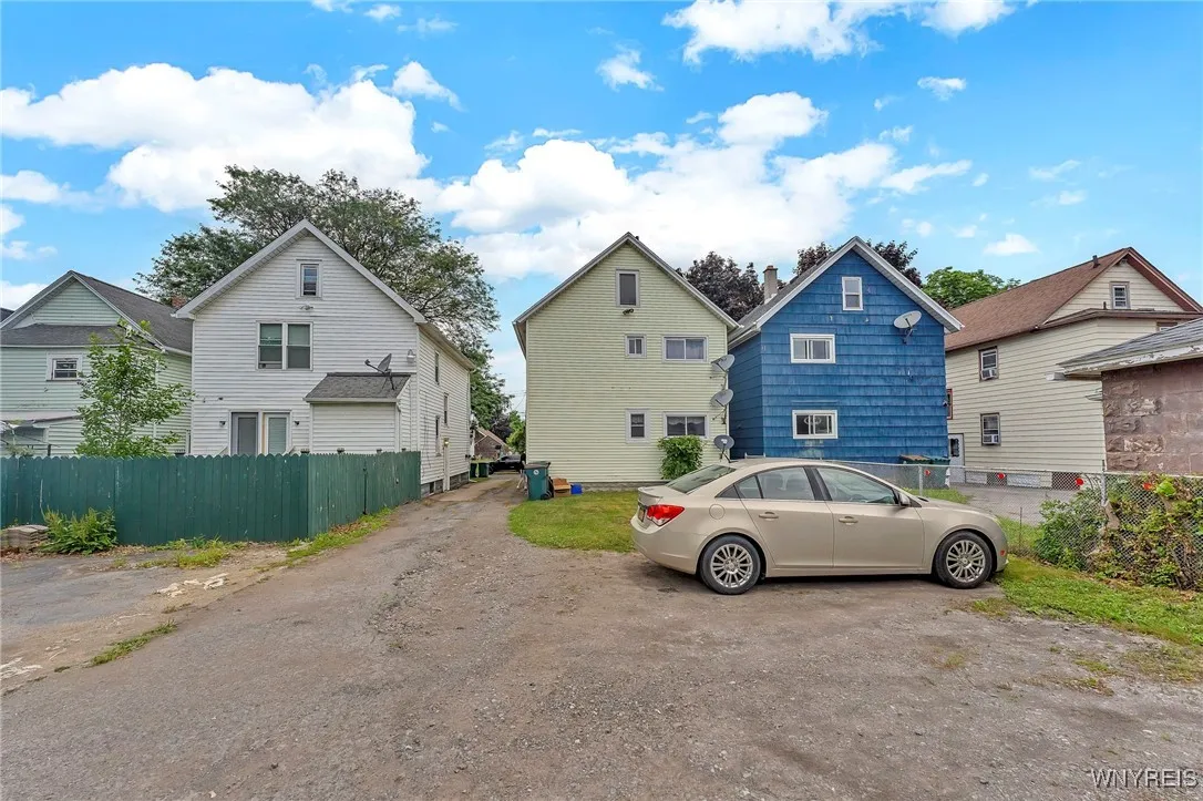11 7th Avenue, North Tonawanda, New York 14120, North Tonawanda, New York 14120, 4 Bedrooms Bedrooms, ,2 BathroomsBathrooms,Residential,For Sale,11 7th Avenue, North Tonawanda, New York 14120,B1621795