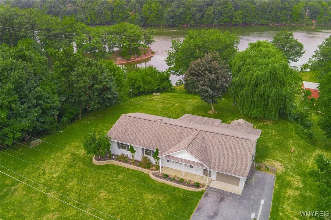 283 Erin Road, Ridgeway, New York 14103, Ridgeway, New York 14103, 3 Bedrooms Bedrooms, 6 Rooms Rooms,1 BathroomBathrooms,Residential,For Sale,283 Erin Road, Ridgeway, New York 14103,B1621587