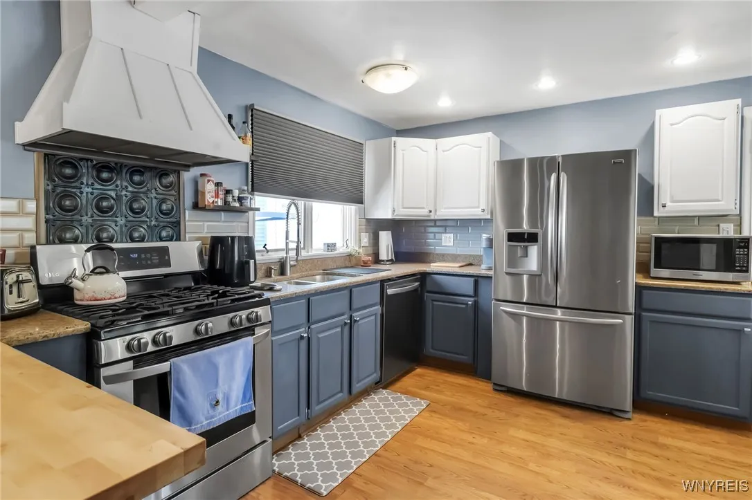 65 Sweet Briar Road, Tonawanda, New York 14150, Tonawanda, New York 14150, 3 Bedrooms Bedrooms, 9 Rooms Rooms,2 BathroomsBathrooms,Residential,For Sale,65 Sweet Briar Road, Tonawanda, New York 14150,B1621541