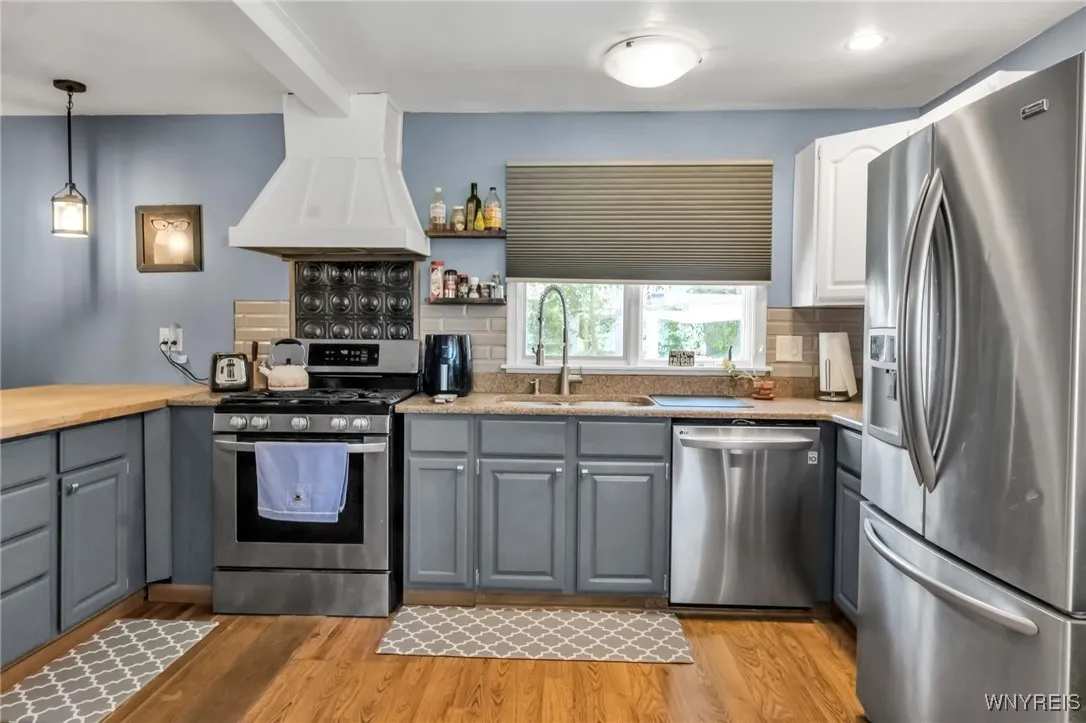 65 Sweet Briar Road, Tonawanda, New York 14150, Tonawanda, New York 14150, 3 Bedrooms Bedrooms, 9 Rooms Rooms,2 BathroomsBathrooms,Residential,For Sale,65 Sweet Briar Road, Tonawanda, New York 14150,B1621541