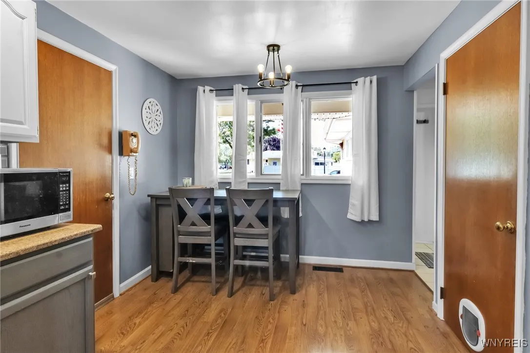 65 Sweet Briar Road, Tonawanda, New York 14150, Tonawanda, New York 14150, 3 Bedrooms Bedrooms, 9 Rooms Rooms,2 BathroomsBathrooms,Residential,For Sale,65 Sweet Briar Road, Tonawanda, New York 14150,B1621541